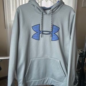 Under Armour sweatshirt